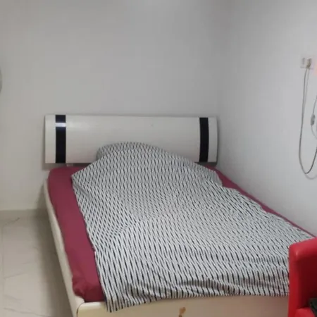 Einzelne Mit Gemeinschaft Dusche Moguncja