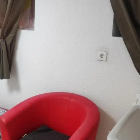 Apartament Einzelne Mit Gemeinschaft Dusche Moguncja