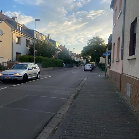 Einzelne Mit Gemeinschaft Dusche