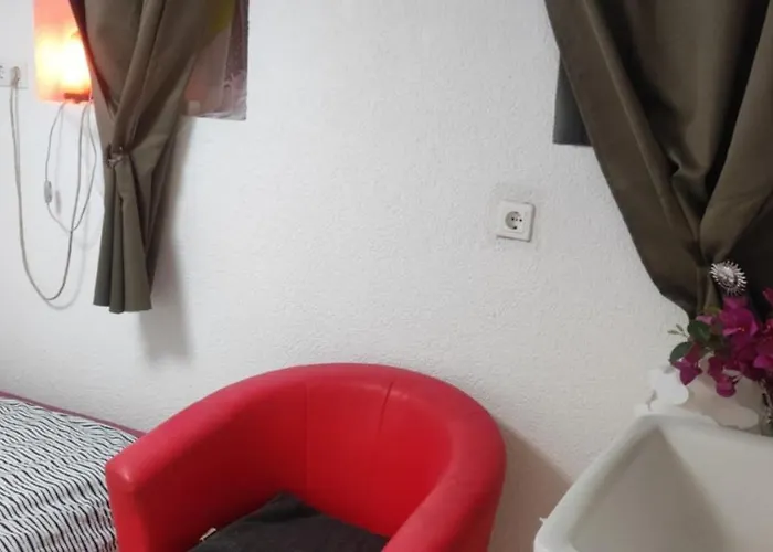 アパート Einzelne Mit Gemeinschaft Dusche マインツ