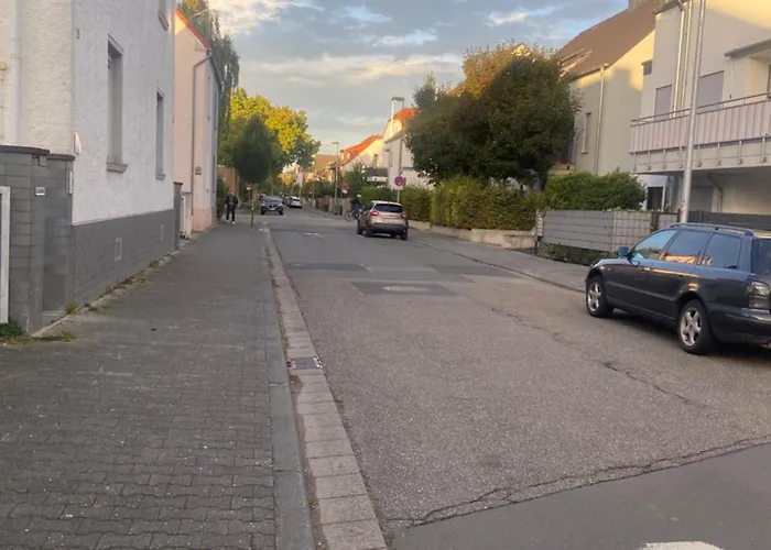 アパート Einzelne Mit Gemeinschaft Dusche マインツ